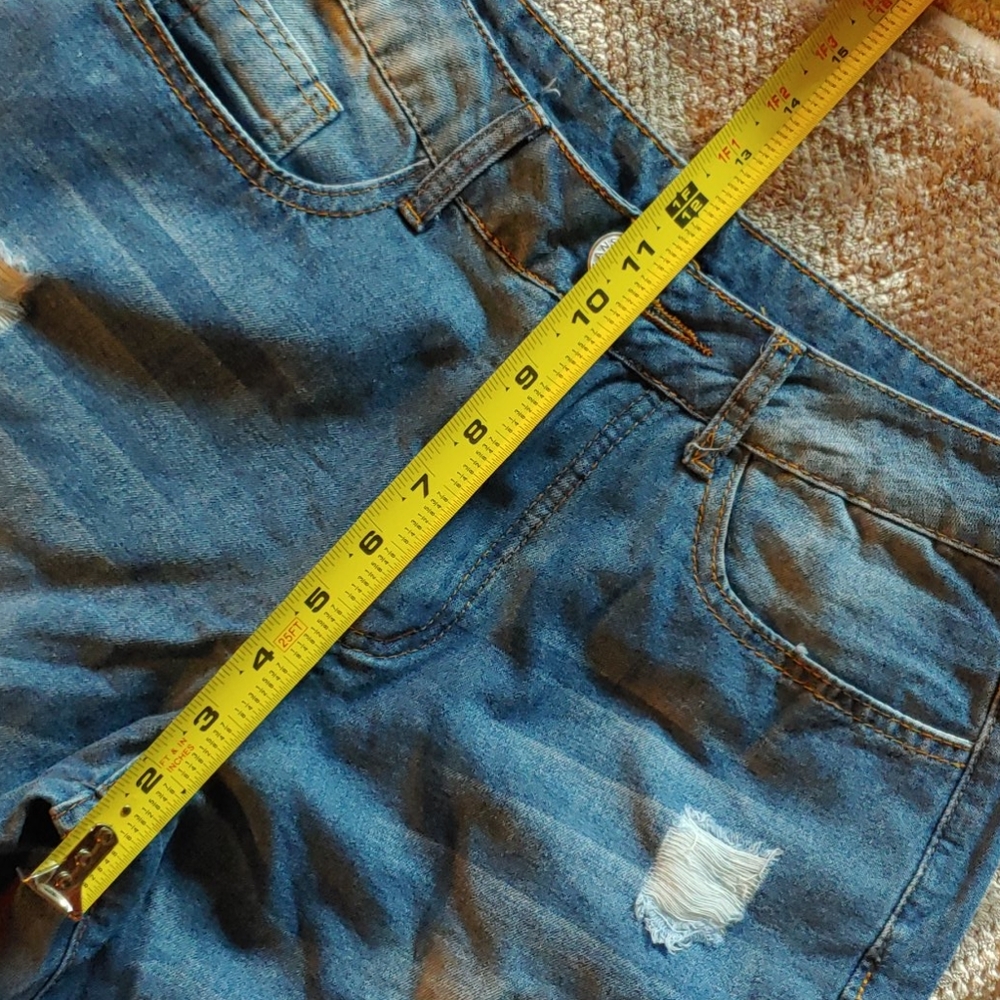 Jeans - Picture 6 of 8